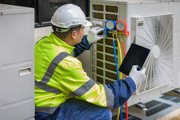 Professional Hvac technician working in Palisades, NY